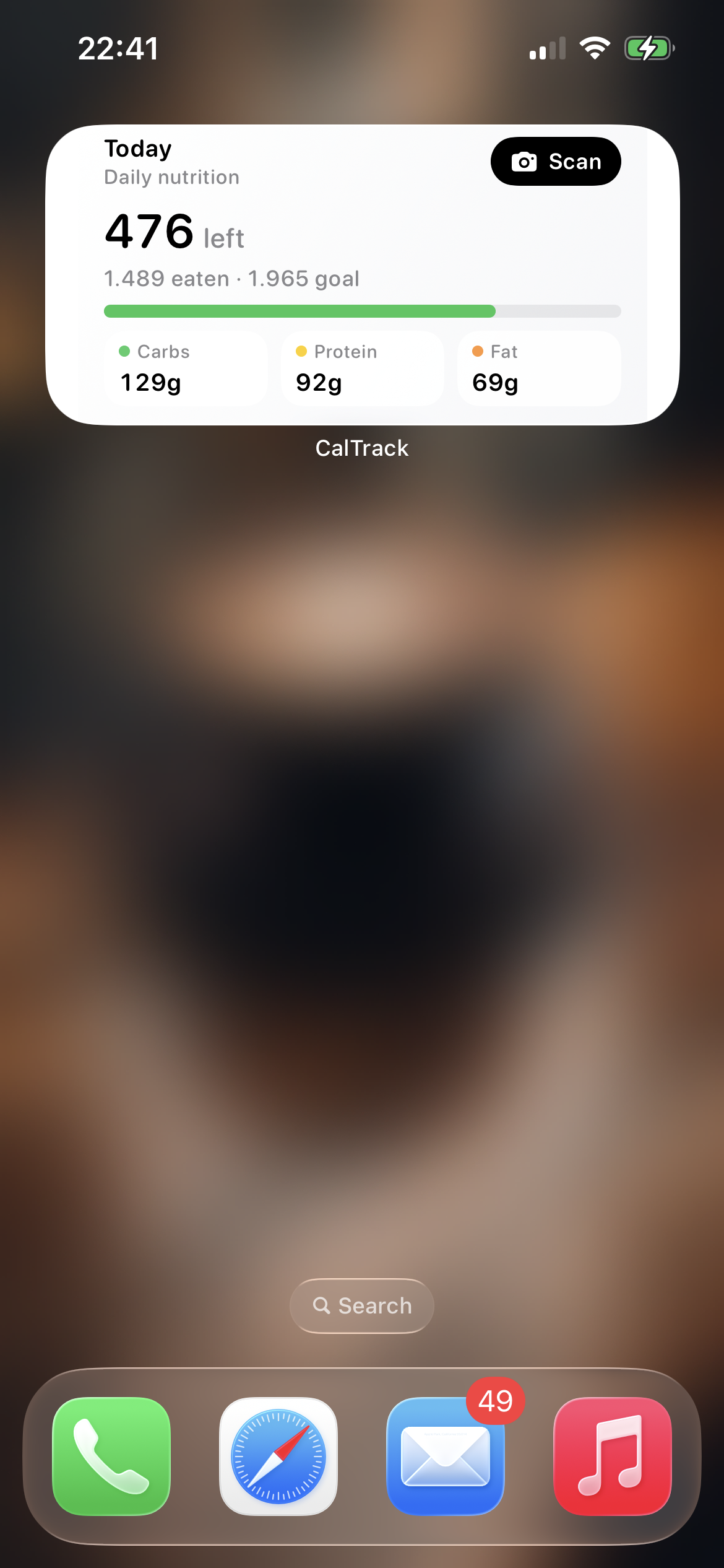 CalTrack widget on dark wallpaper